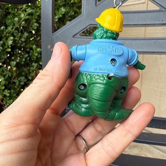 Vintage Earl Sinclair Disney Dinosaurs Wesayso Pump Toy - (Turned Into ornament) - Picture 4 of 4